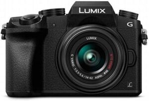 2. Panasonic LUMIX G7 Mirrorless Camera for Beginners