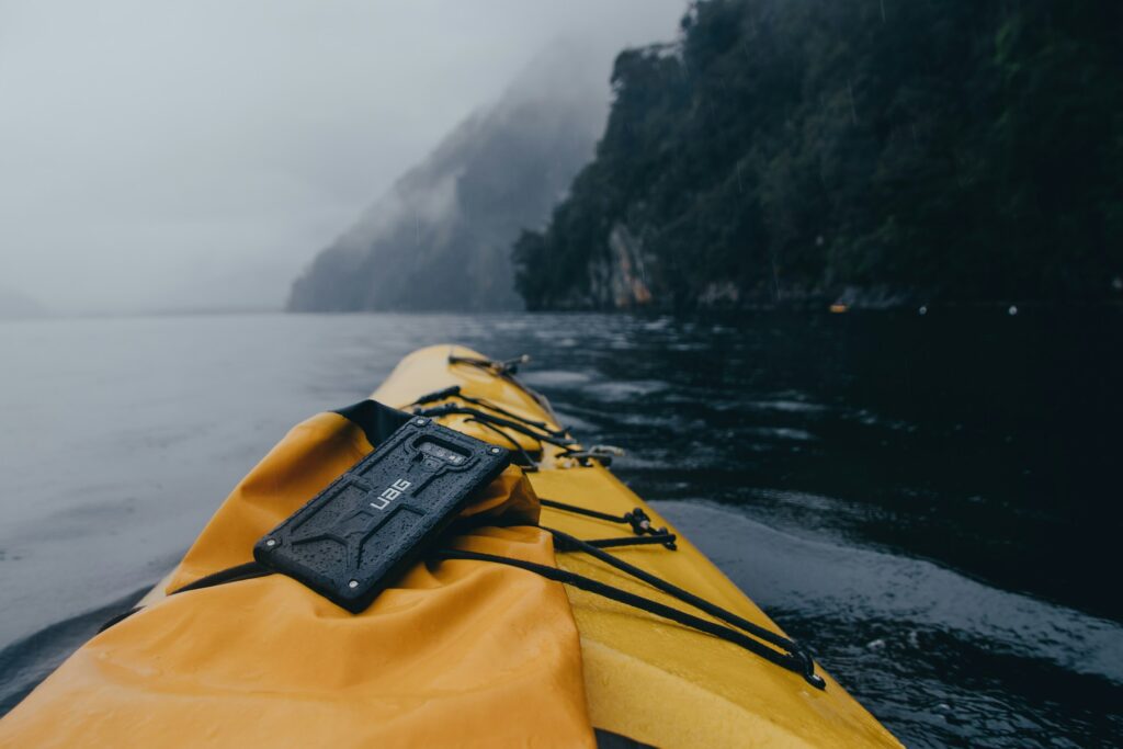 How Can You Track the Calories Burned While Kayaking?